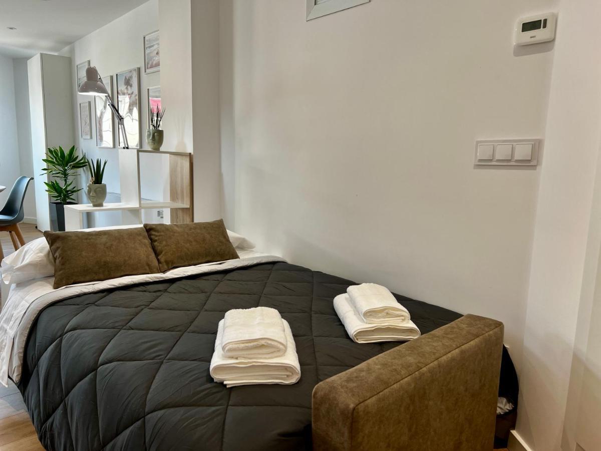 Fernandez Vega 3 Apartment Ponteareas Bagian luar foto